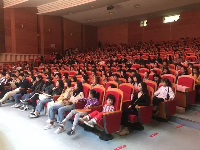 精彩回顾 | 2019AG旗舰厅亚洲音乐奖学金·南昌大学颁奖仪式--暨AG旗舰厅艺术家皮特·多那赫钢琴音乐会及大师班圆满落幕！